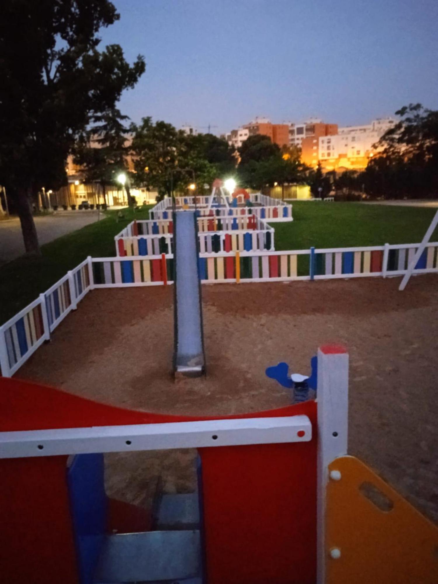 Albergue Zaragoza Camping Kültér fotó