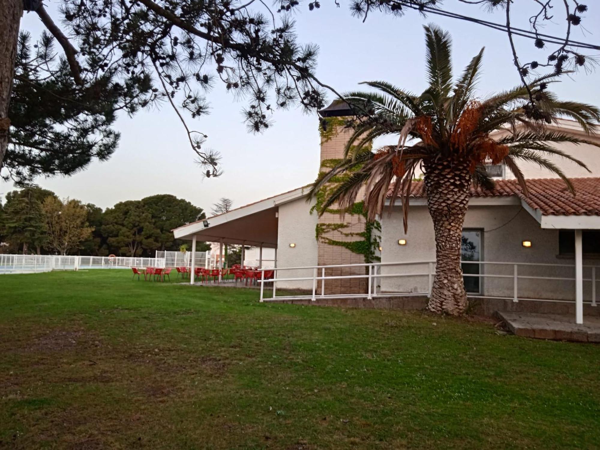 Albergue Zaragoza Camping Kültér fotó