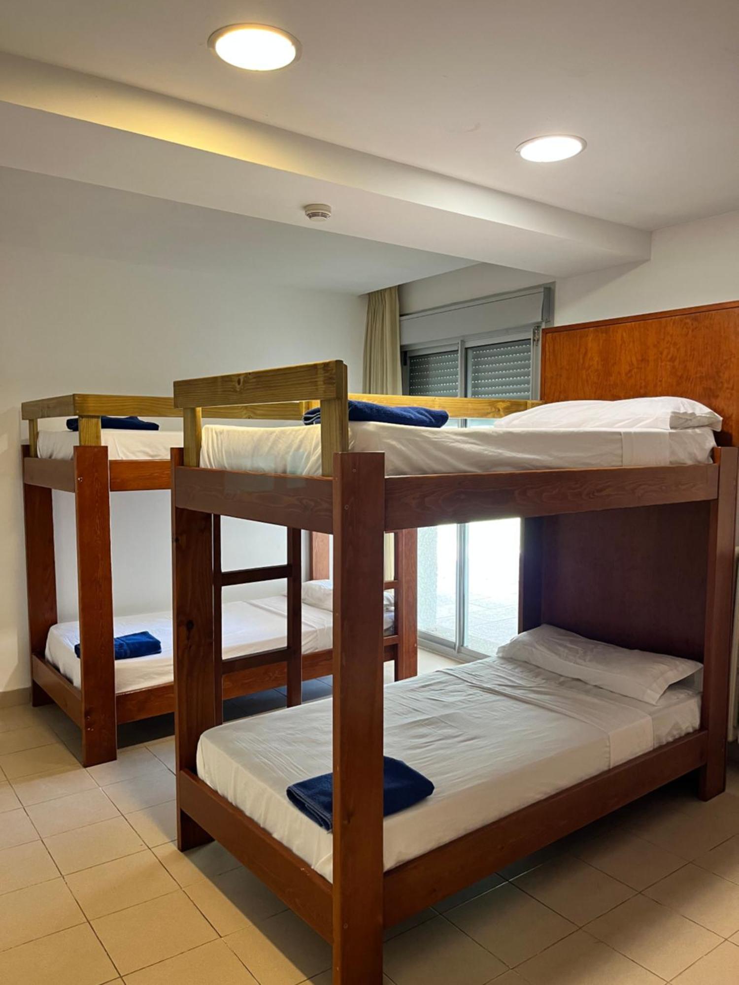 Albergue Zaragoza Camping Kültér fotó